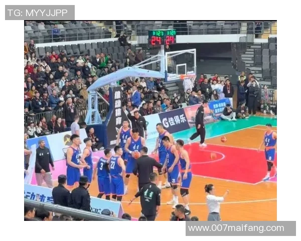 CBA激战南京对决四川球迷期待精彩瞬间与巅峰对决 CBA激战南京对决四川球迷期待精彩瞬间与巅峰对决