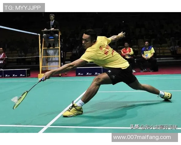 武汉羽毛球队中路突破战术解析与实战应用探讨 武汉羽毛球队中路突破战术解析与实战应用探讨