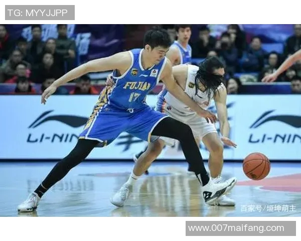 重庆篮球队与武汉篮球队的耐力较量赛后深度分析与反思 重庆篮球队与武汉篮球队的耐力较量赛后深度分析与反思