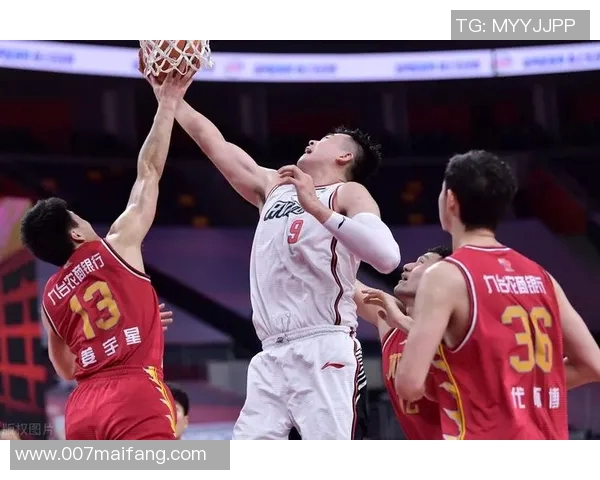 广州街舞队与深圳街舞队赛后复盘速度较量的精彩瞬间与战术分析 广州街舞队与深圳街舞队赛后复盘速度较量的精彩瞬间与战术分析